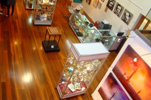 At Bethel Shopfitting World, our glass display cabinets and showcases are made to premium quality and fine details, it has been supplied and fitted to out to many galleries and museum across the country.
We like to extend our appreciate to NSW Lancers Memorial Museum and The Milk Factory Gallery...